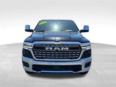 Used 2025 RAM 1500 Limited w/ Trailer Tow Group AWD/4WD image 11