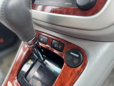 Used 2007 Toyota Highlander Limited AWD/4WD image 39