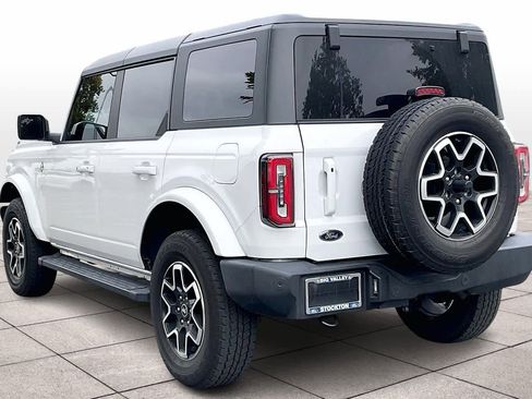 Used 2024 Ford Bronco Outer Banks image 13