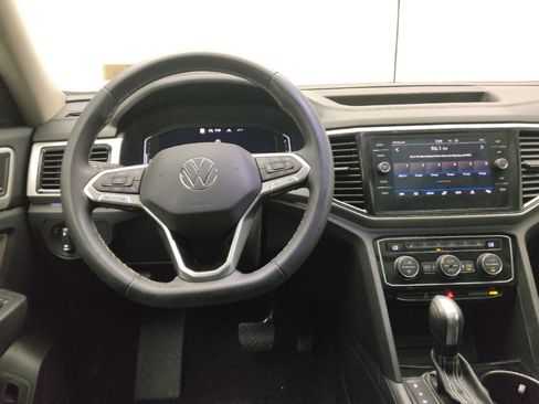 Used 2021 Volkswagen Atlas SEL Premium image 22