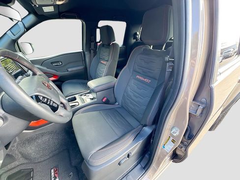 Used 2024 Nissan Frontier PRO-4X w/ Technology Package image 20