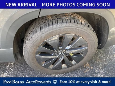 Used 2023 Volkswagen Taos S FWD image 7