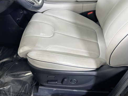 Used 2022 Hyundai Palisade Limited image 19