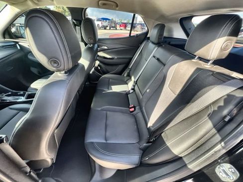 Used 2025 Buick Encore GX Preferred w/ Comfort Package FWD image 24