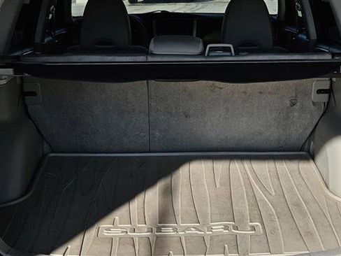 Used 2010 Subaru Forester 2.5X Premium w/ Rugged Pkg 1C image 16