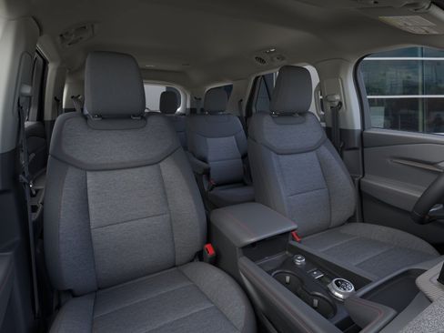 New 2026 Ford Explorer Active RWD image 11