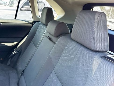 Used 2023 Toyota RAV4 XLE FWD image 29