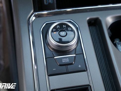 Used 2021 Ford Expedition XLT RWD image 28
