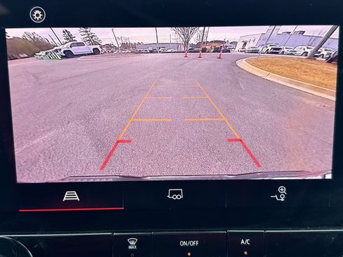 Used 2023 GMC Canyon Elevation w/ Trailering Package image 30