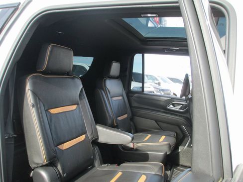 Used 2021 GMC Yukon XL AT4 w/ AT4 Premium Plus Package image 24