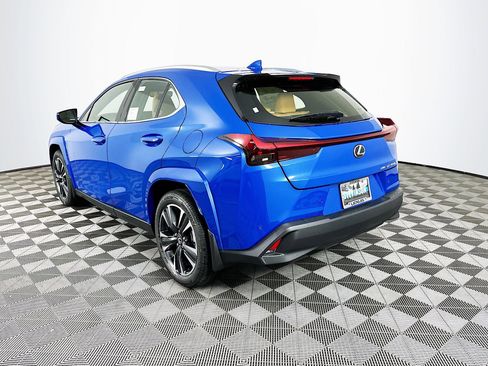 New 2025 Lexus UX 300h AWD image 5