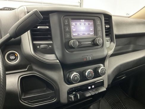 Used 2020 RAM 3500 Tradesman w/ Chrome Appearance Group image 9