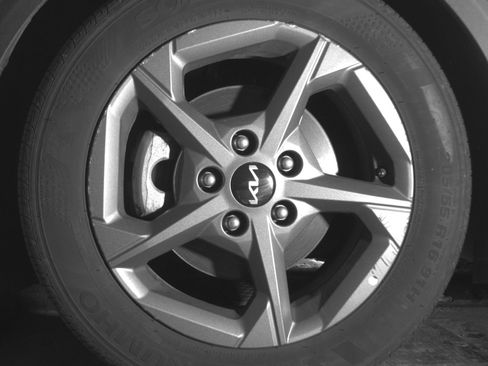 Used 2025 Kia K4 FWD image 12