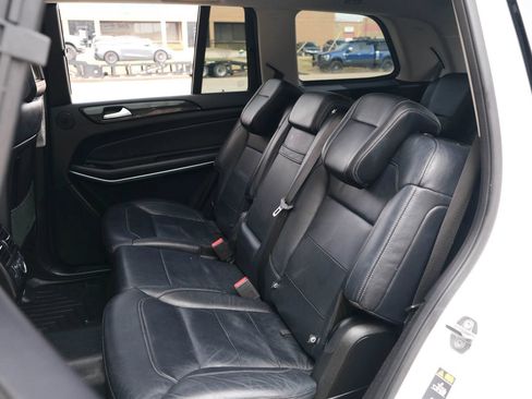 Used 2018 Mercedes-Benz GLS 550 4MATIC w/ Driver Assistance Package image 27