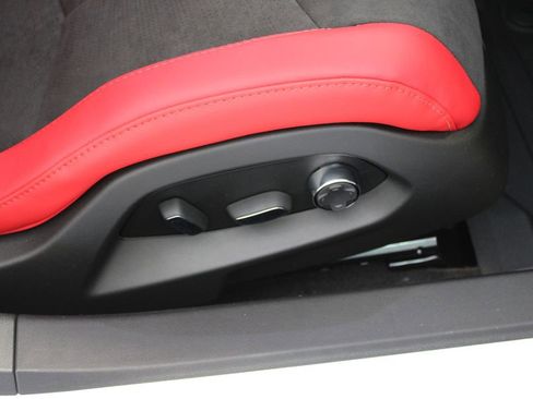 New 2026 Chevrolet Corvette Stingray Preferred Cpe w/ Z51 Performance Package image 26