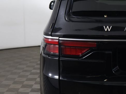 Used 2022 Jeep Wagoneer Series III w/ Premium Group I image 21