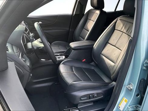 Used 2022 Chevrolet Equinox Premier image 21