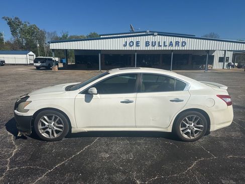 Used 2010 Nissan Maxima 3.5 S image 16