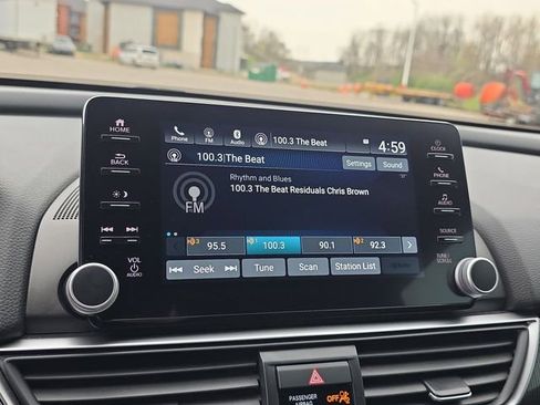 Used 2022 Honda Accord Sport image 23