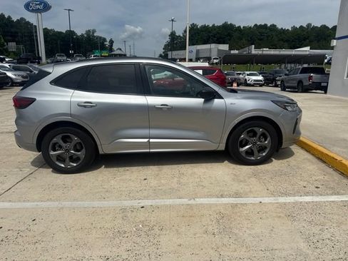Used 2024 Ford Escape ST-Line FWD image 10