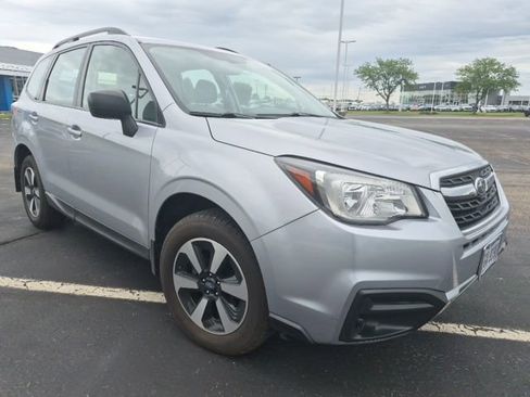 Used 2017 Subaru Forester 2.5i w/ Alloy Wheel Package AWD/4WD image 3