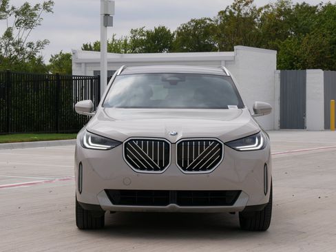 Used 2026 BMW X3 xDrive30i AWD/4WD image 3