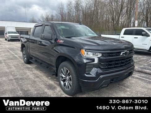 Used 2023 Chevrolet Silverado 1500 RST image 1