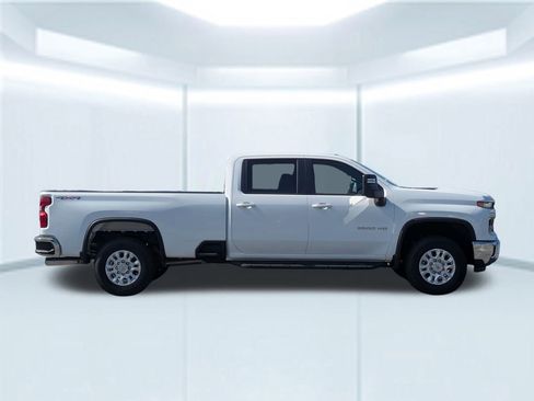 New 2025 Chevrolet Silverado 2500 LT w/ Convenience Package image 7