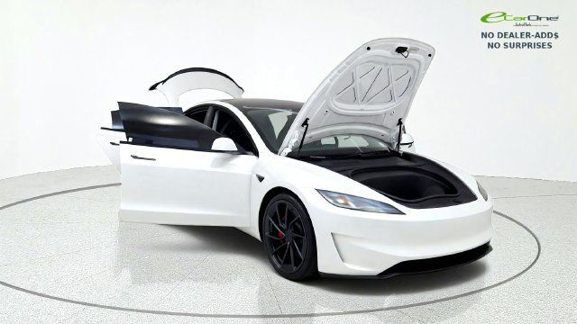 Used 2025 Tesla Model 3 Performance AWD/4WD image 11