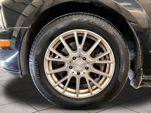 Used 2006 Ford Mustang GT Premium RWD image 9