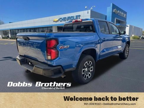 Used 2023 Chevrolet Colorado Z71 w/ Z71 Convenience Package 2 AWD/4WD image 8