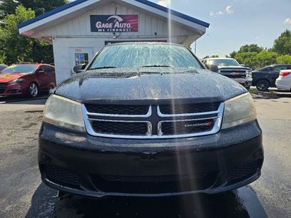 Used 2014 Dodge Avenger SE w/ Blacktop Package