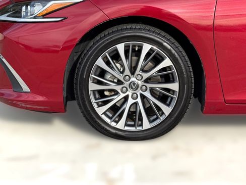 Used 2019 Lexus ES 350 w/ Premium Package image 11