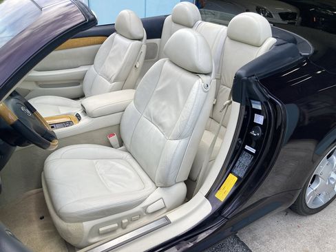 Used 2003 Lexus SC 430 Convertible image 15