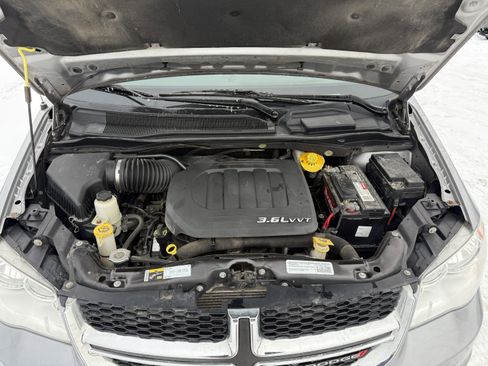 Used 2015 Dodge Grand Caravan SE w/ Quick Order Package 29E SE image 32