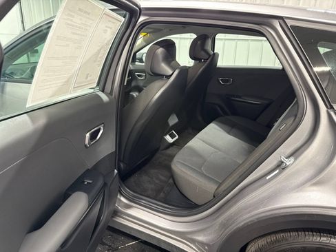 Used 2025 Kia K4 FWD image 15