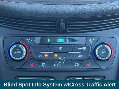 Used 2019 Ford Escape Titanium image 24