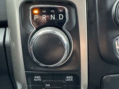 Used 2017 RAM 1500 Big Horn image 32