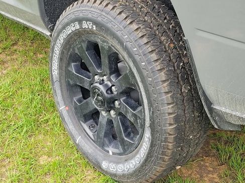 New 2026 RAM 2500 Laramie w/ Night Edition AWD/4WD image 6