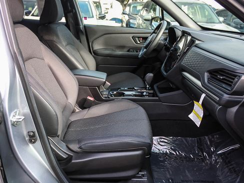 Used 2026 Subaru Forester Premium AWD/4WD image 16