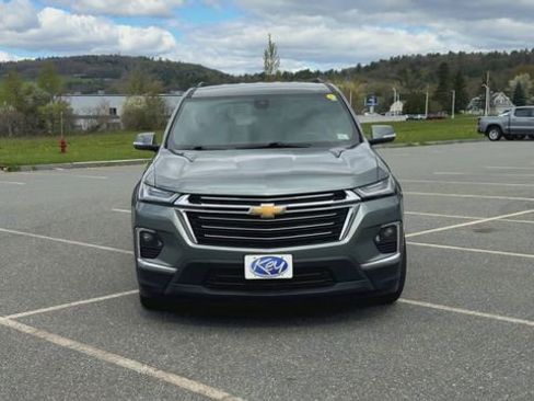 Used 2023 Chevrolet Traverse LT w/ LPO, Floor Liner Package AWD/4WD image 3