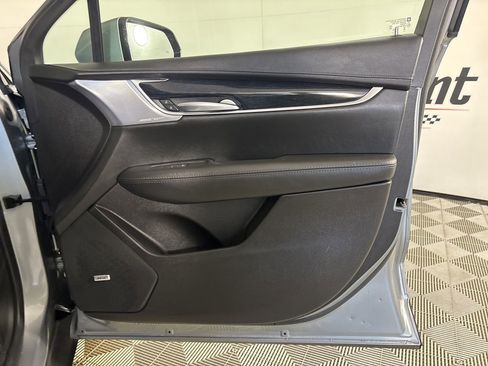 Used 2025 Cadillac XT5 Premium Luxury image 28