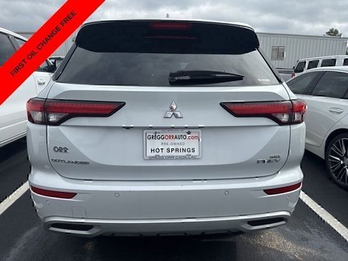 Used 2024 Mitsubishi Outlander SEL Black Edition AWD/4WD image 8
