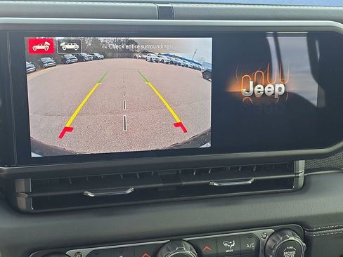 New 2026 Jeep Wrangler Unlimited Rubicon w/ Safety Group image 27