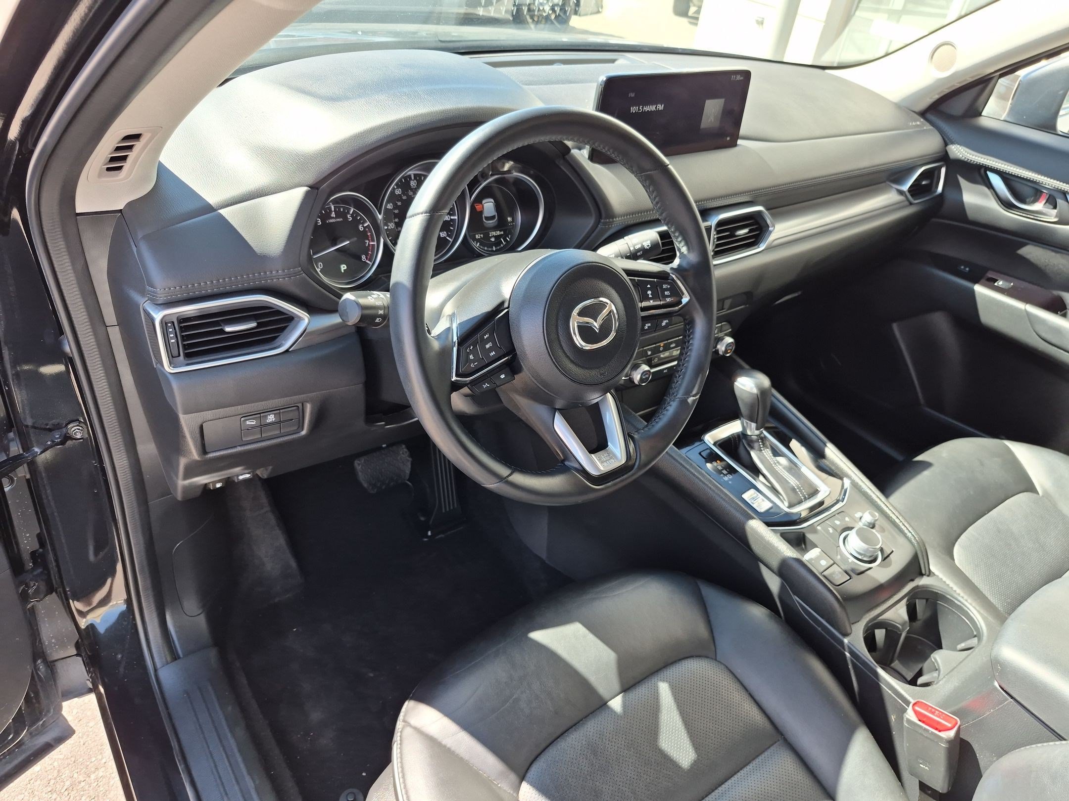 Used 2024 MAZDA CX-5 AWD 2.5 S w/ Select Package image 17
