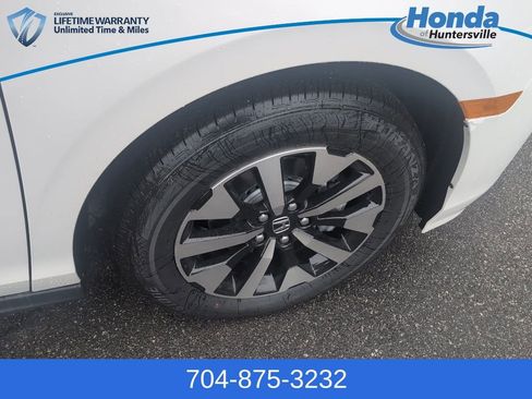 New 2026 Honda Odyssey EX-L image 10