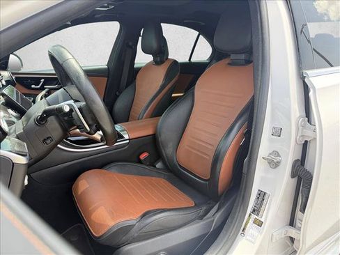 Used 2023 Mercedes-Benz C 43 AMG 4MATIC Sedan image 9