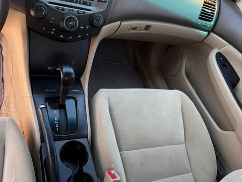 Used 2006 Honda Accord LX image 8