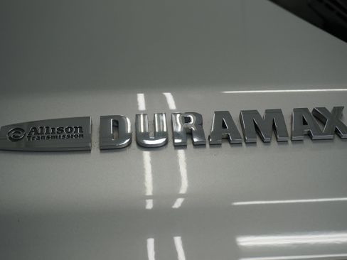 Used 2015 Chevrolet Silverado 3500 LTZ w/ Duramax Plus Package image 6