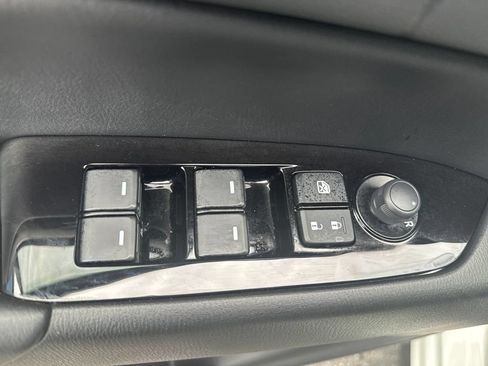 Certified 2025 MAZDA CX-5 AWD 2.5 S w/ Select Package image 12